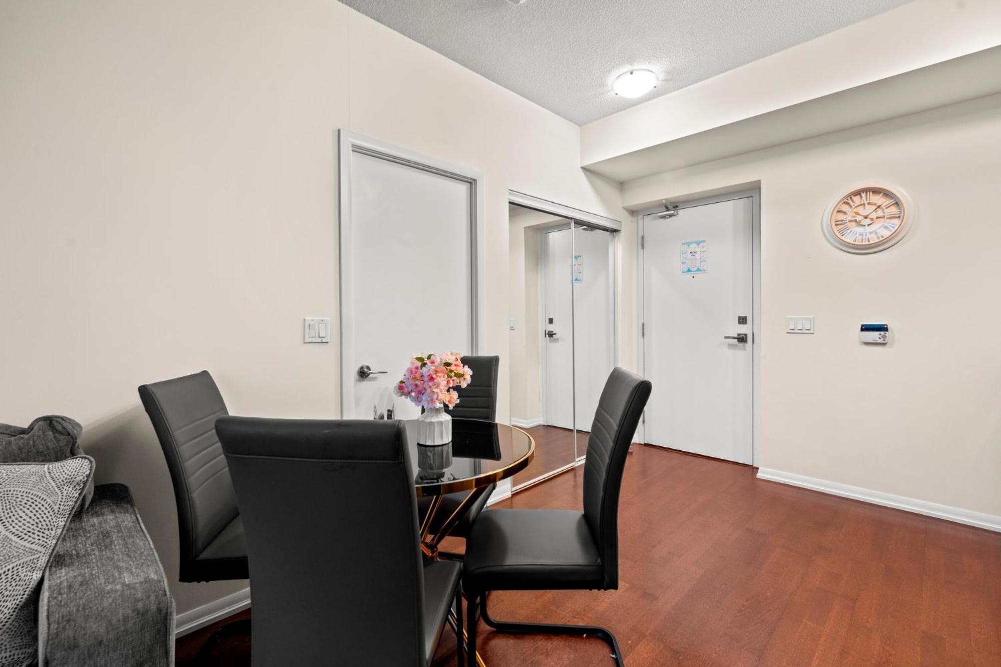 Globalstay. Burano Condos In Downtown Τορόντο Εξωτερικό φωτογραφία